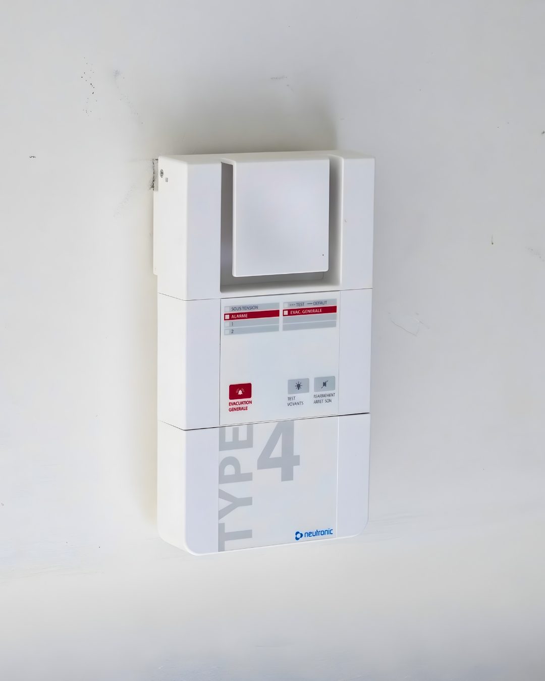 Tableau d'alarme incendie type 4 posé au mur